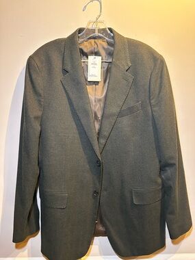 Banana Republic Olive Green Men's Two-Button Blazer